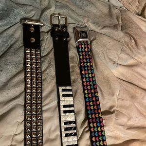 Sweet vintage punk rock/goth/alternative rocker belts!!!